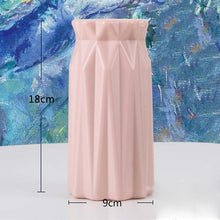 Load image into Gallery viewer, Origami Plastic Vase
