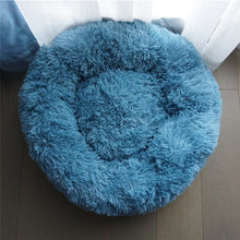 Load image into Gallery viewer, Super Plush Pet Bed
