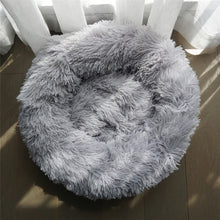 Load image into Gallery viewer, Super Plush Pet Bed
