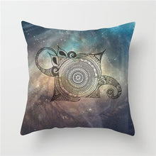 Load image into Gallery viewer, Mandala Cushion Cover
