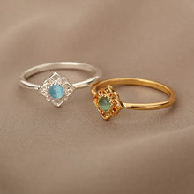 Load image into Gallery viewer, Vintage Opal Rings
